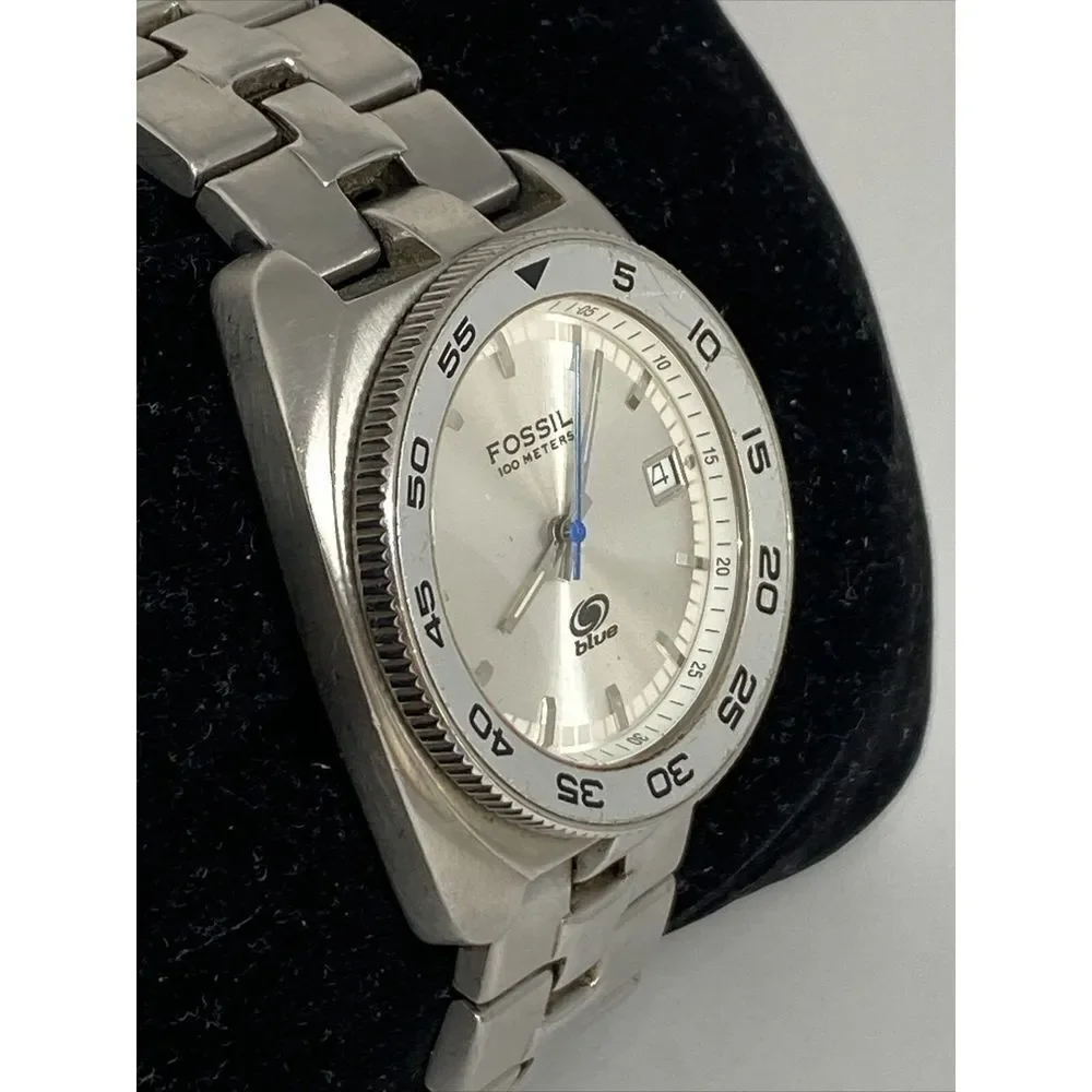 Fossil AM3692 Women's Stainless Steel Silver Analog Dial Quartz Watch HO432